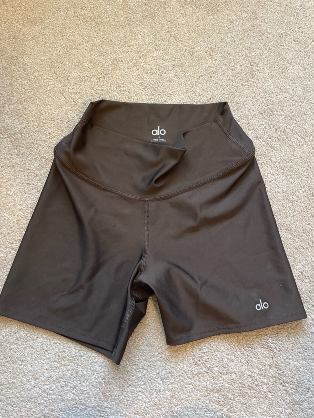 ALO brown biker shorts